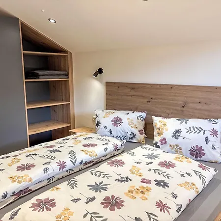 Leitner By Interhome شقة *